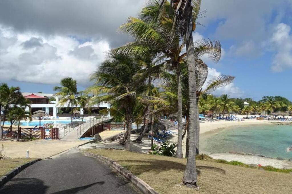 Superbe studio supérieur neuf avec balcon Saint-Francois (Grande-Terre) Exterior foto