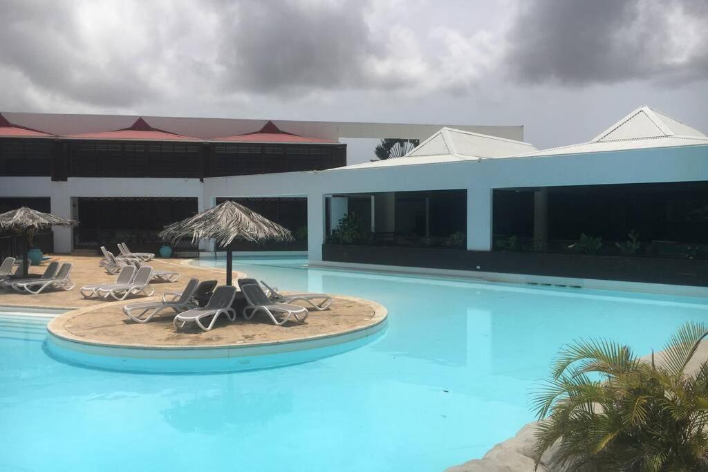Superbe studio supérieur neuf avec balcon Saint-Francois (Grande-Terre) Exterior foto